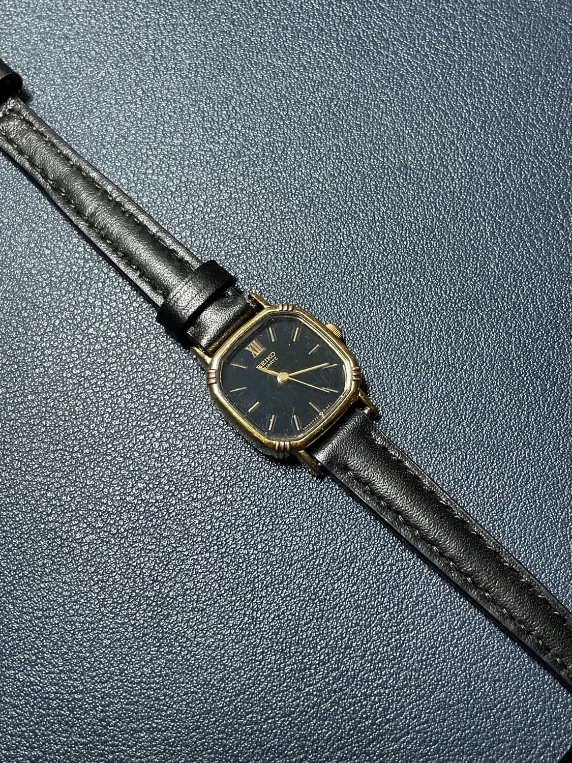 빈티지 세이코 쿼츠 레더 시계 상품이미지1