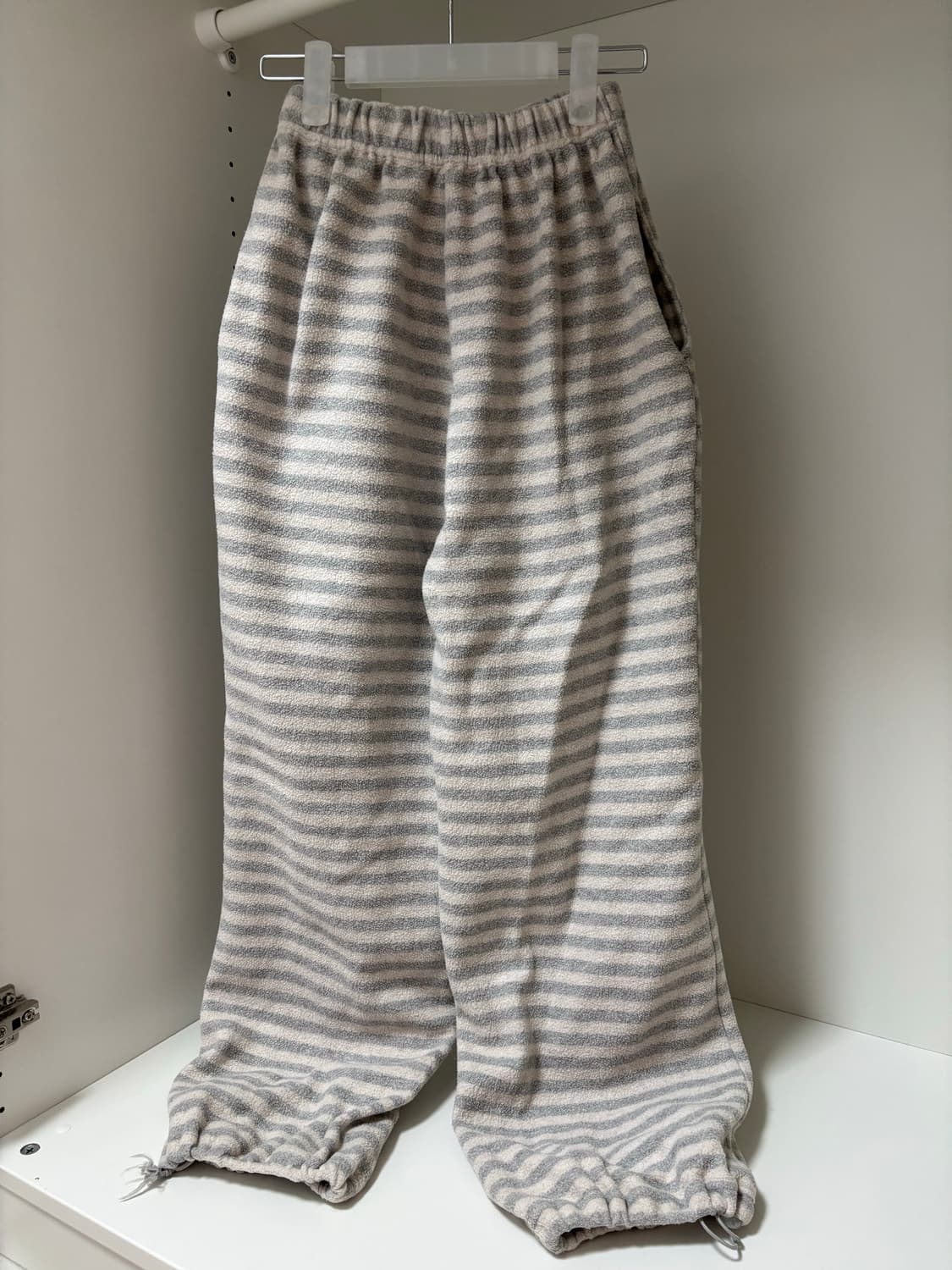 tensedance 탠스댄스 스트라이프 플리스팬츠 그레이 바지 회색 상품이미지2