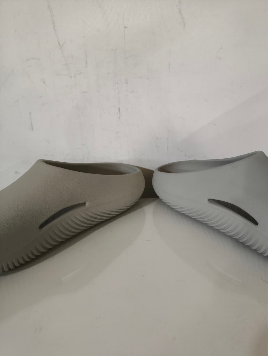 m12 300mm 크록스 멜로우 리커버리 클로그 상품이미지6