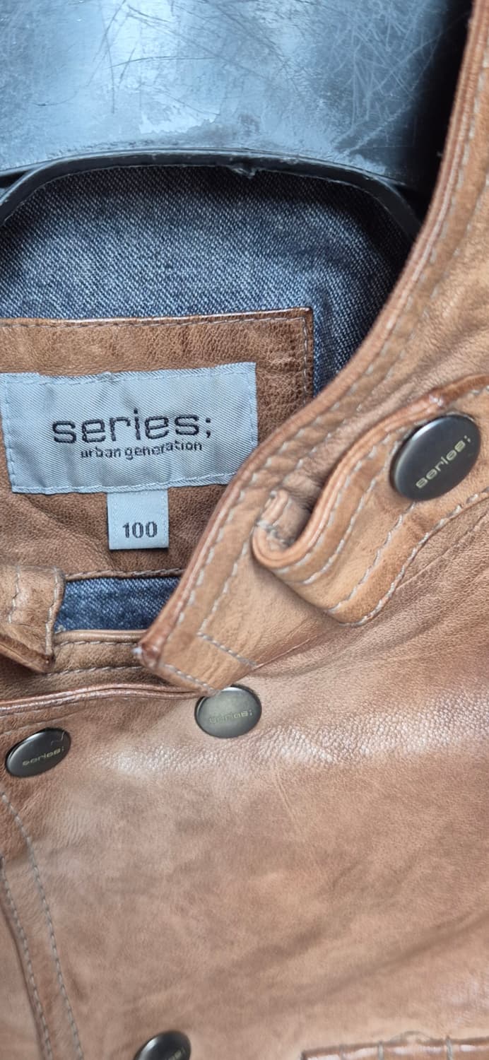 시리즈 셔츠형 양가죽 재킷 치수 100 판매합니다 상품이미지4