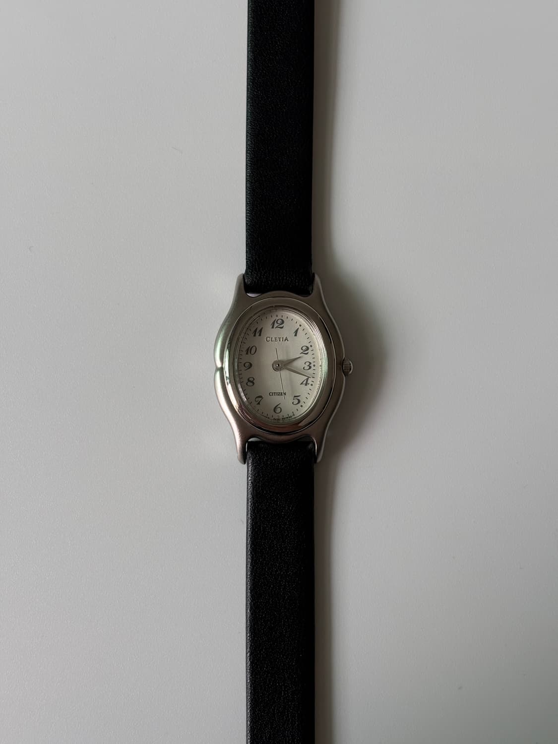 1990년대 Cletia 아라빅 인덱스 실버 오벌 쿼츠 여성 상품이미지1