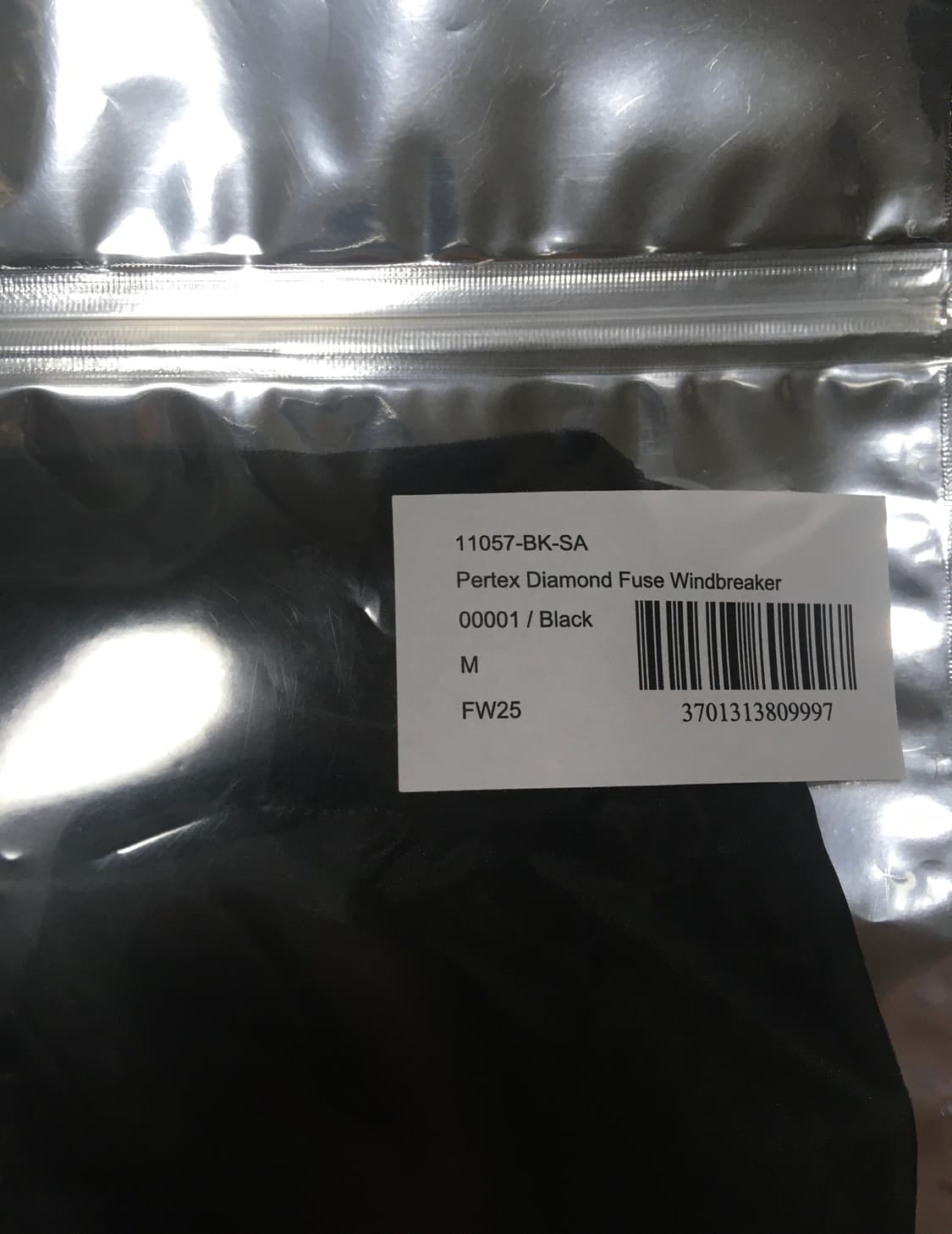 Satisfy 새티스파이 pertex 바람막이 블랙 판매합니다 상품이미지10