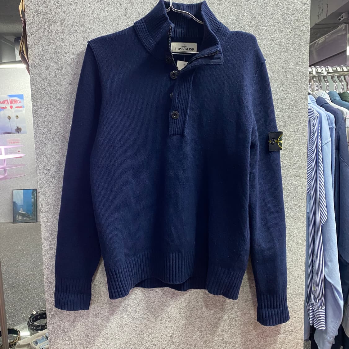 스톤아일랜드 네이비 하프 버튼 반집업 니트 B3900 상품이미지2