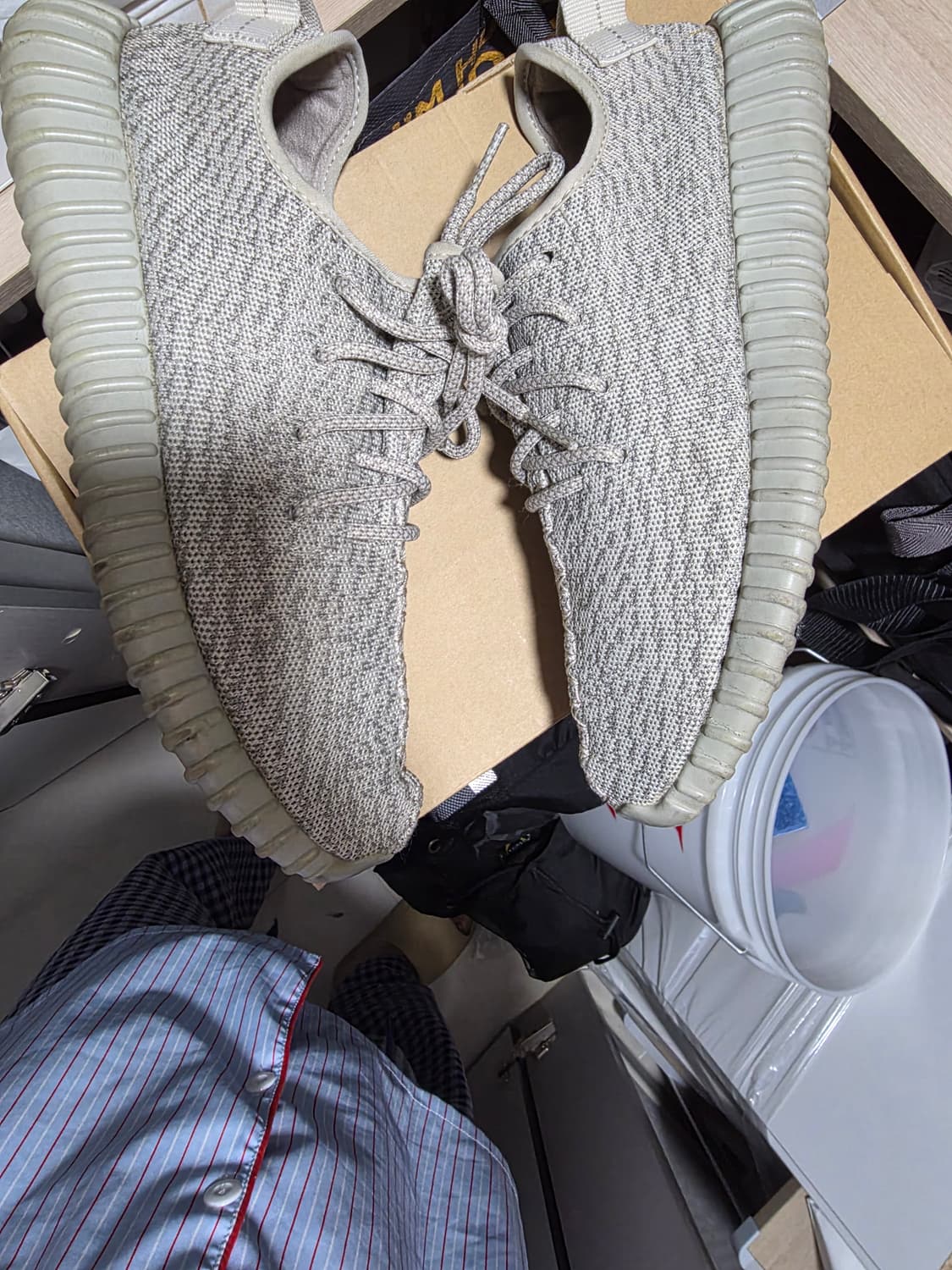 아디다스 이지부스트 문락 275mm 상품이미지4