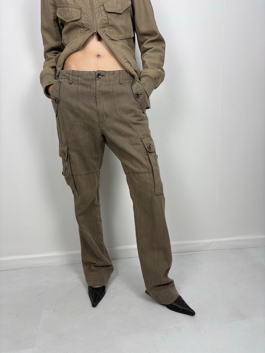 KHAKI BROWN CARGO PANTS 상품이미지2