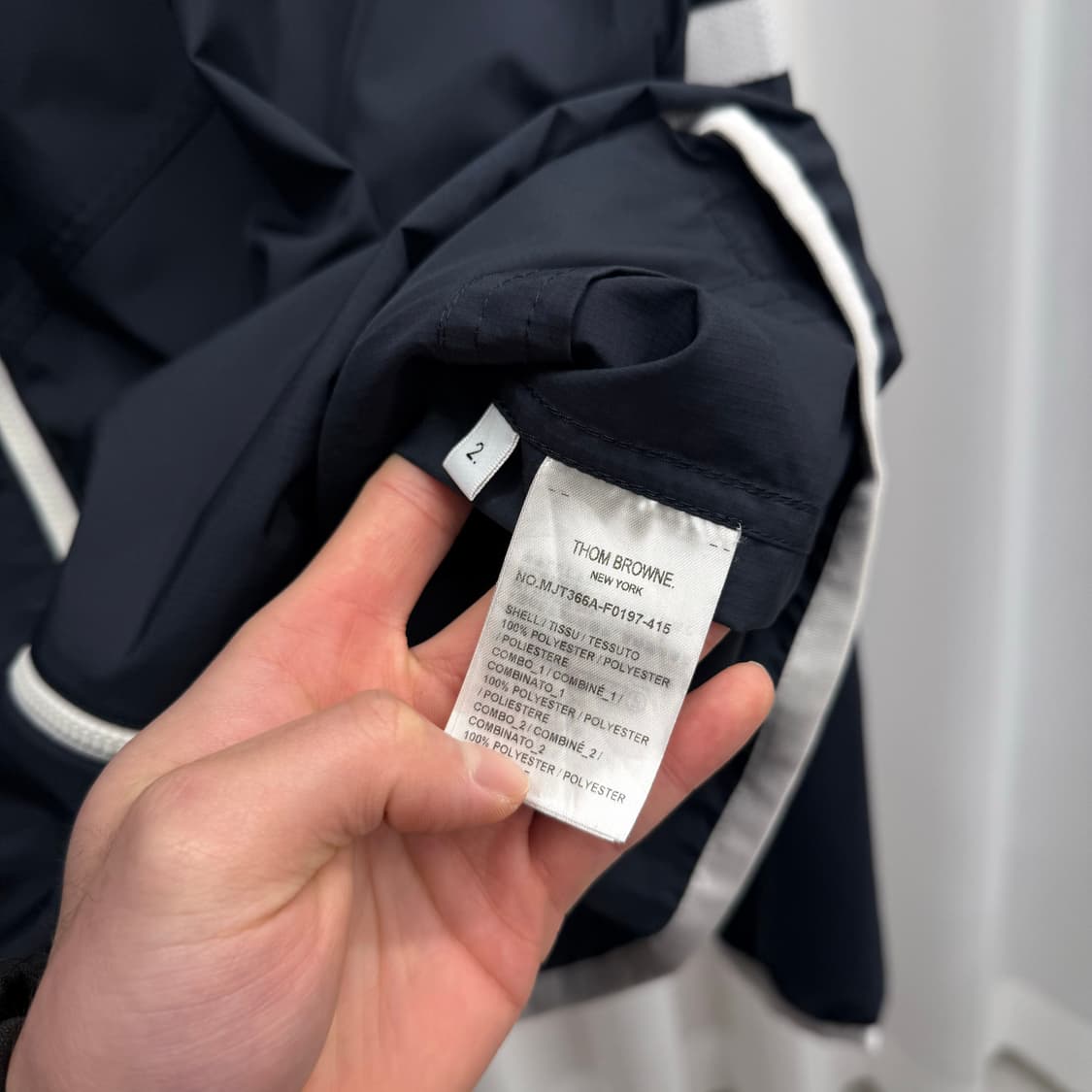 [2] 톰브라운 립스탑 바람막이 상품이미지7