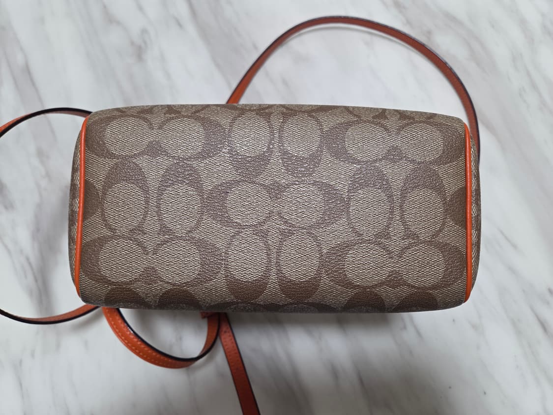 코치 베넷 크로스바디 백 상품이미지6