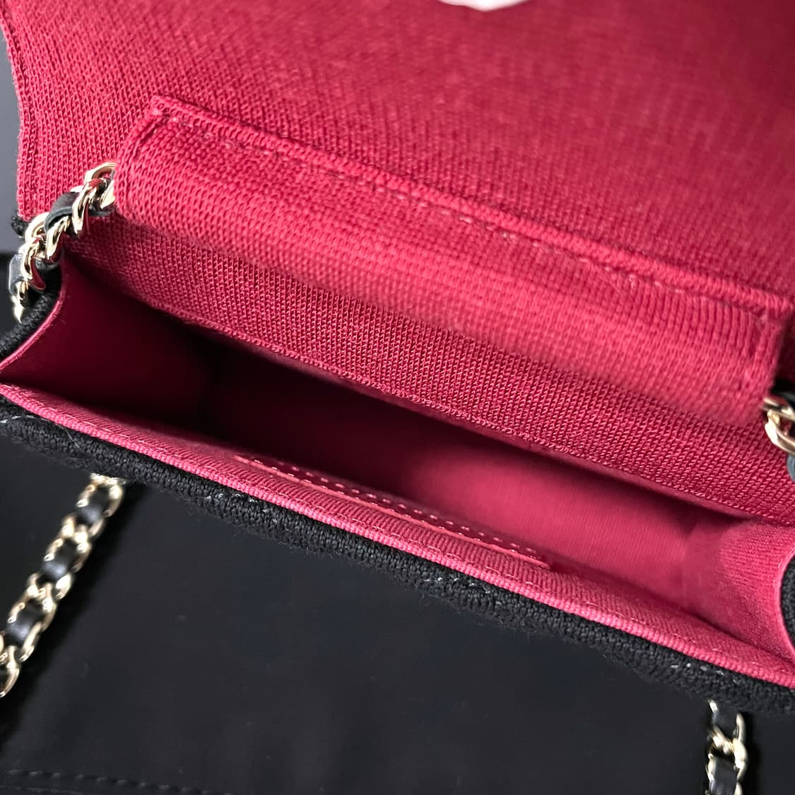 [미사용/정품] 샤넬 패브릭 미니 블랙 체인 크로스백 가방 상품이미지7