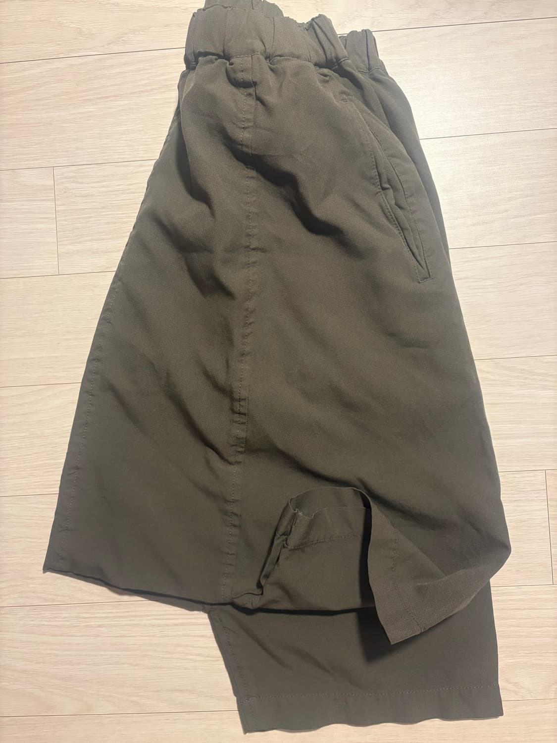 Comme des garcons 꼼데가르송 사루엘 팬츠 카키 상품이미지4