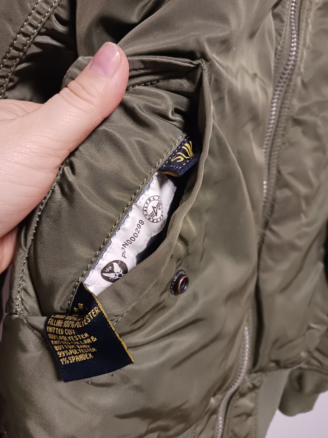 알파인더스트리  리버시블  MA-1 항공점퍼. 상품이미지4