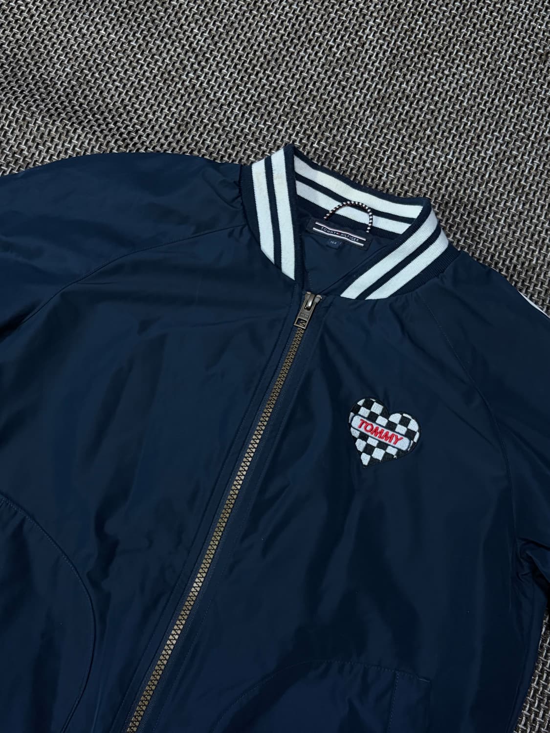 타미힐피거 캐주얼 레터링 봄버 자켓 상품이미지1