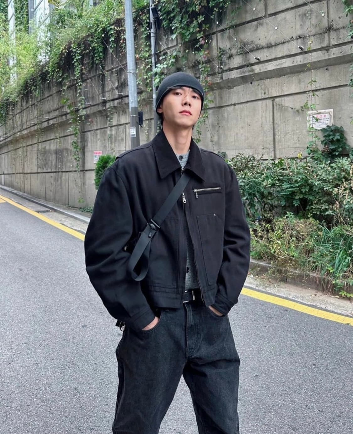 쿠어 오버 다잉 페이디드 데미지 워크 자켓 (워시드블랙) 상품이미지2