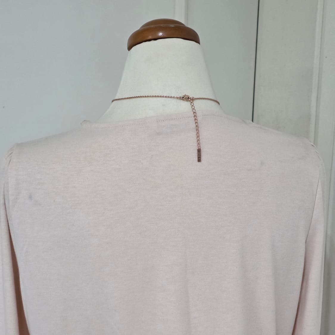 Zishen 빈티지)딸기우유 베이지핑크 공겜여주 프릴 블라우스 롱슬리브 상품이미지6