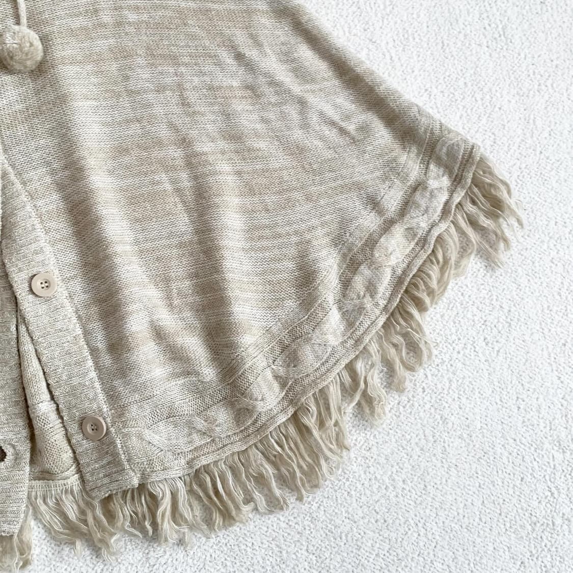 뮤트브라운 보카시 폼폼이 후드케이프 상품이미지3