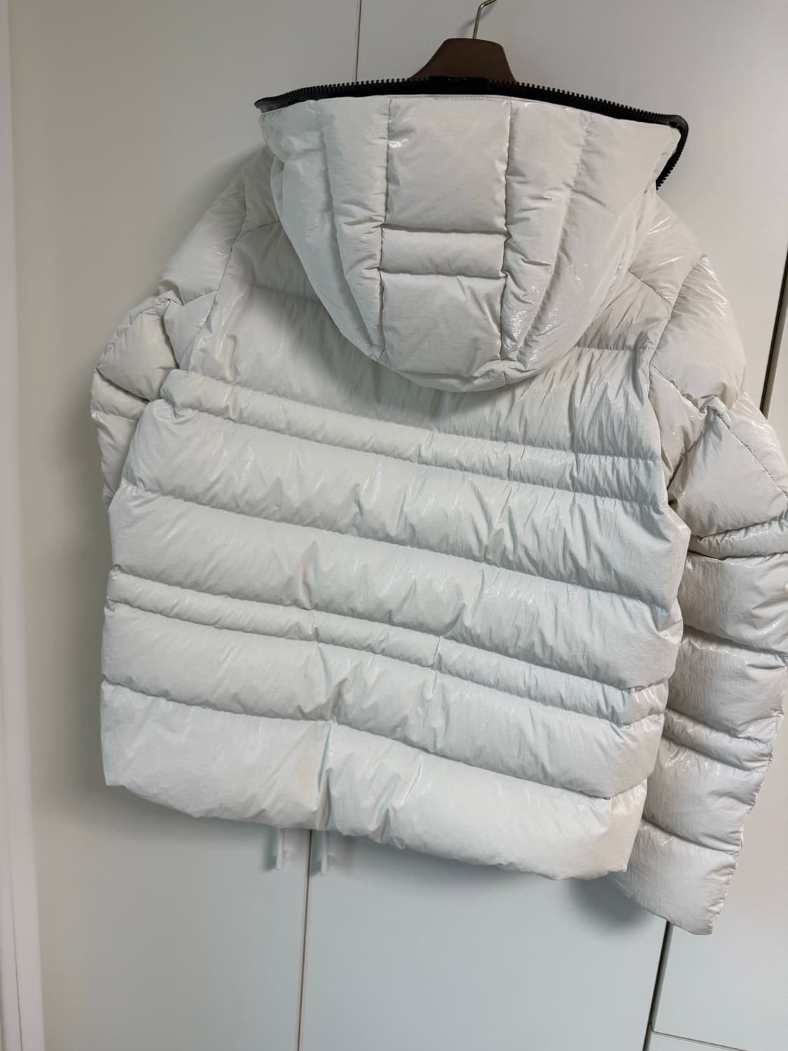 몽클레어 타론 다운 패딩 상품이미지6