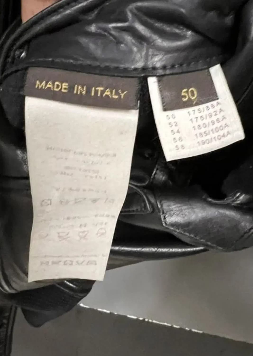 루이비통 리버서블 봄버(레더-램스킨/캐시미어)50 사이즈(해외발송) 상품이미지5