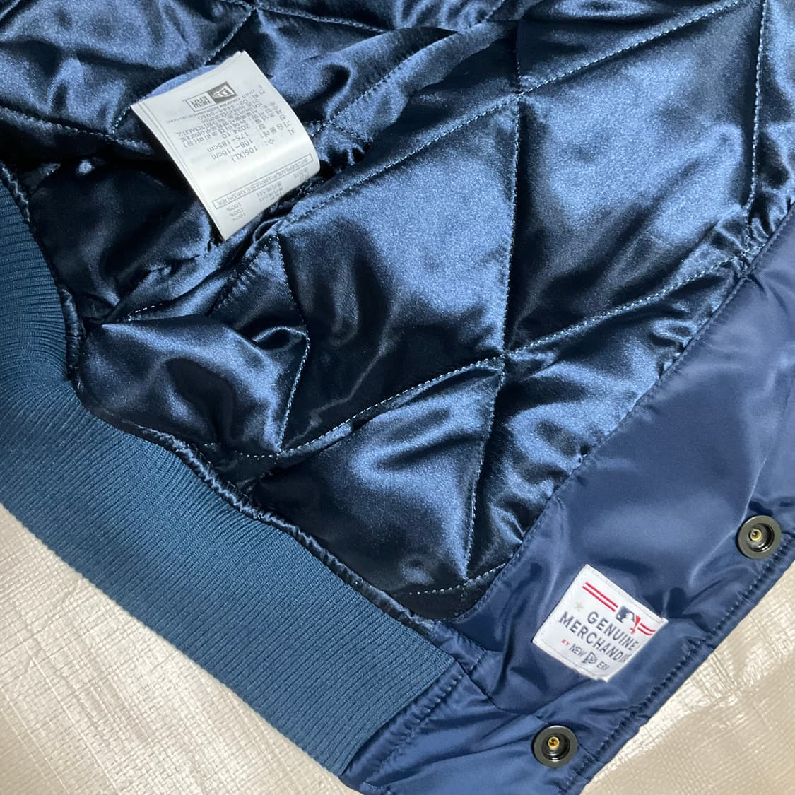 뉴에라 양키스 바시티 자켓 XL 상품이미지8