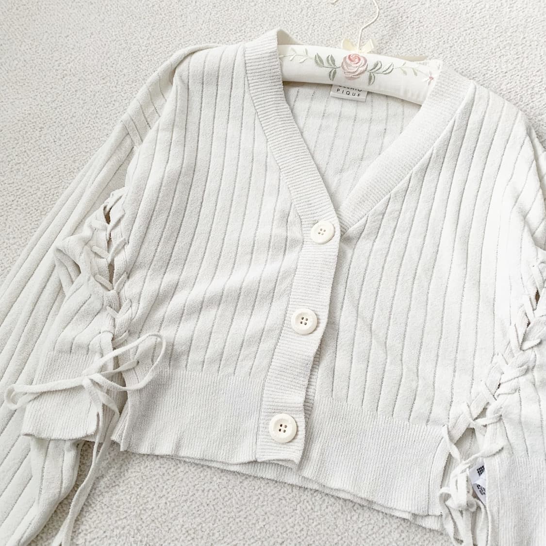 젤라또피케 뮤트아이보리 리본 니트가디건 상품이미지2