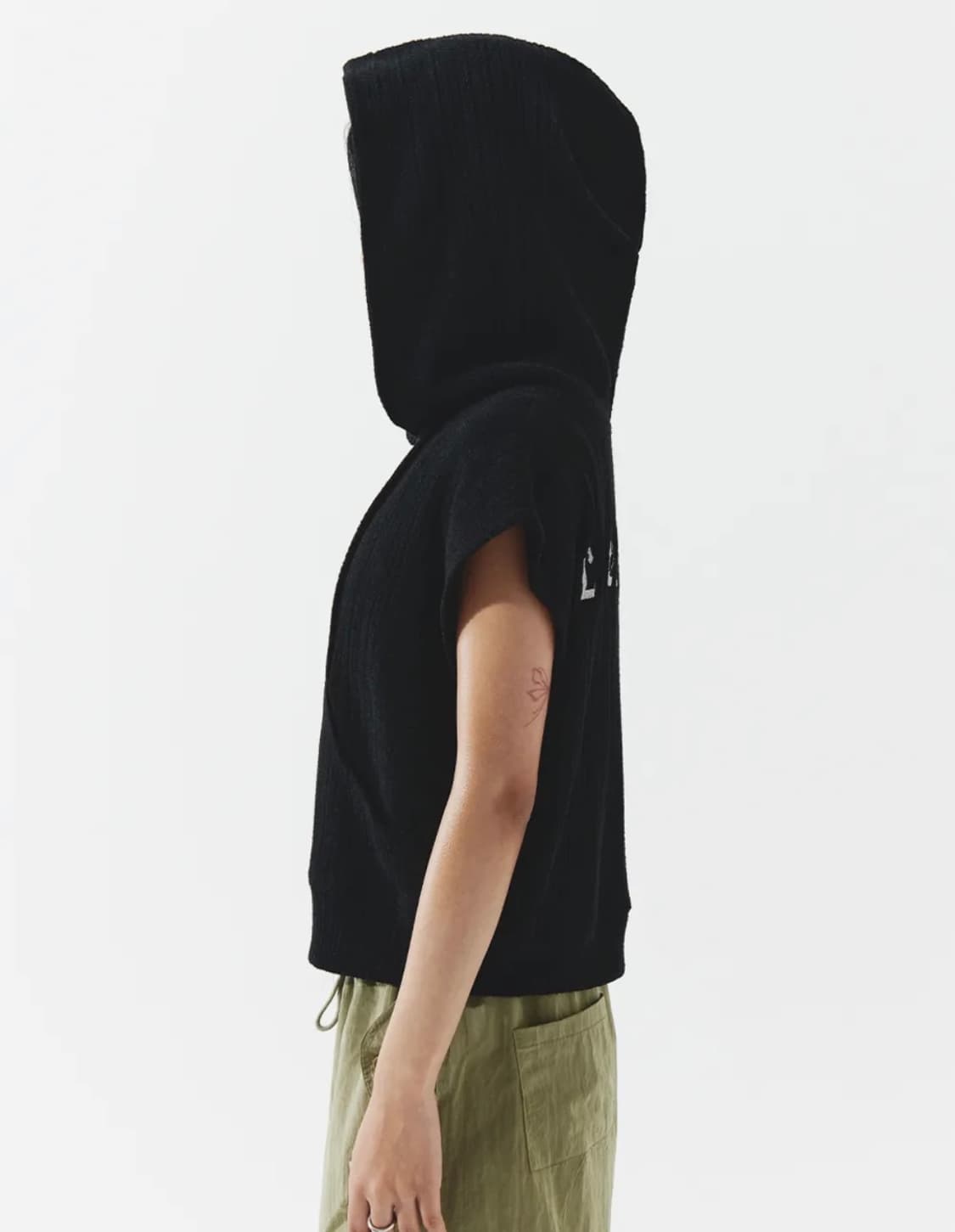 leey 부클레 후드집업 vest black 상품이미지2