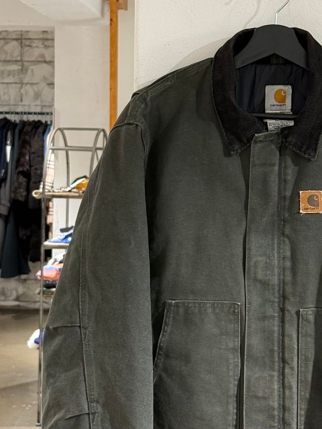 칼하트 모스 그린 J22 덕 디트로이트 자켓 상품이미지2