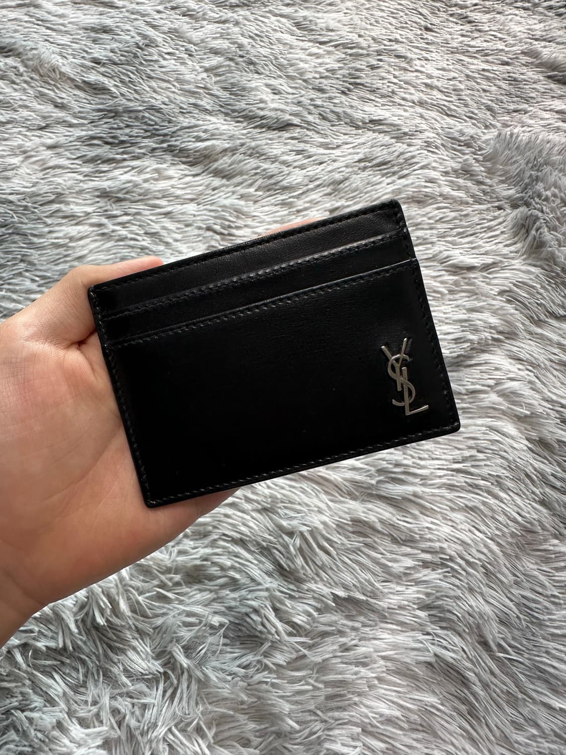 입생로랑 타이니 모노그램 카드지갑 상품이미지1