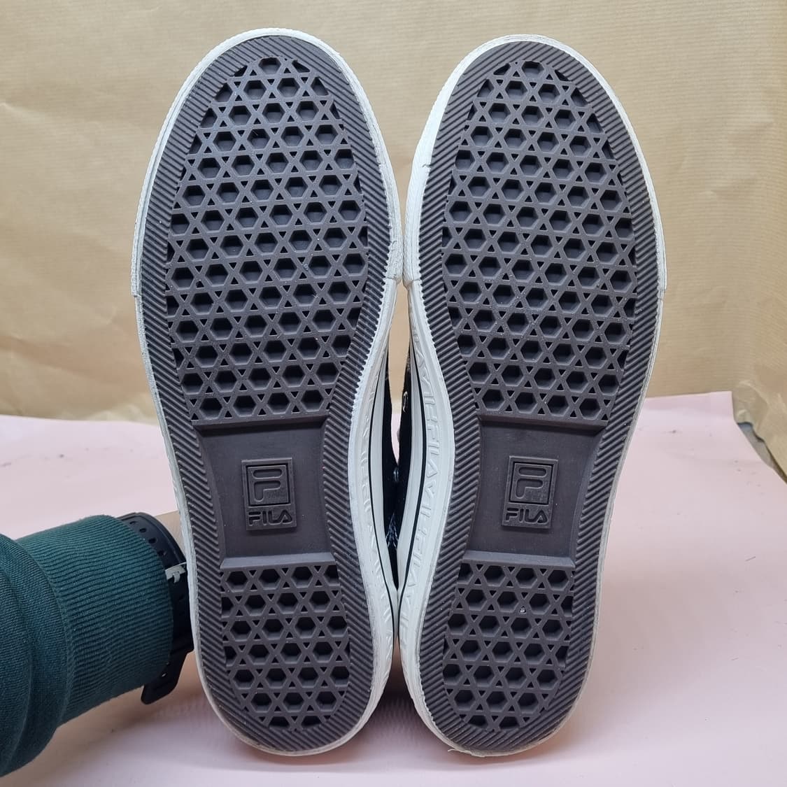 휠라 페스티보91 남성스니커즈 270 상품이미지3