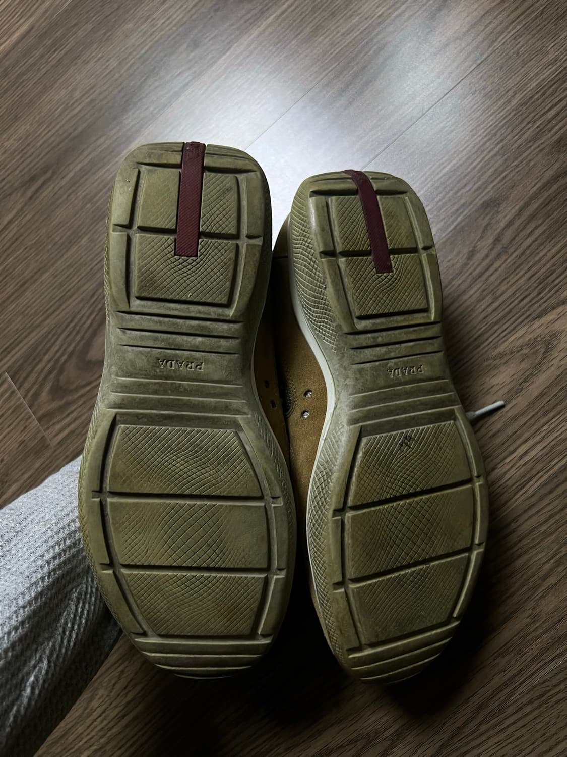 빈티지 프라다 아메리카컵 스웨이드 7.5 상품이미지3