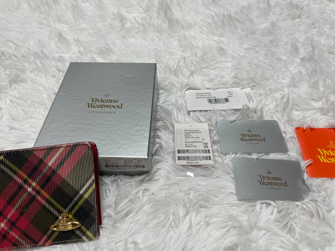 비비안웨스트우드 지갑 상품이미지1