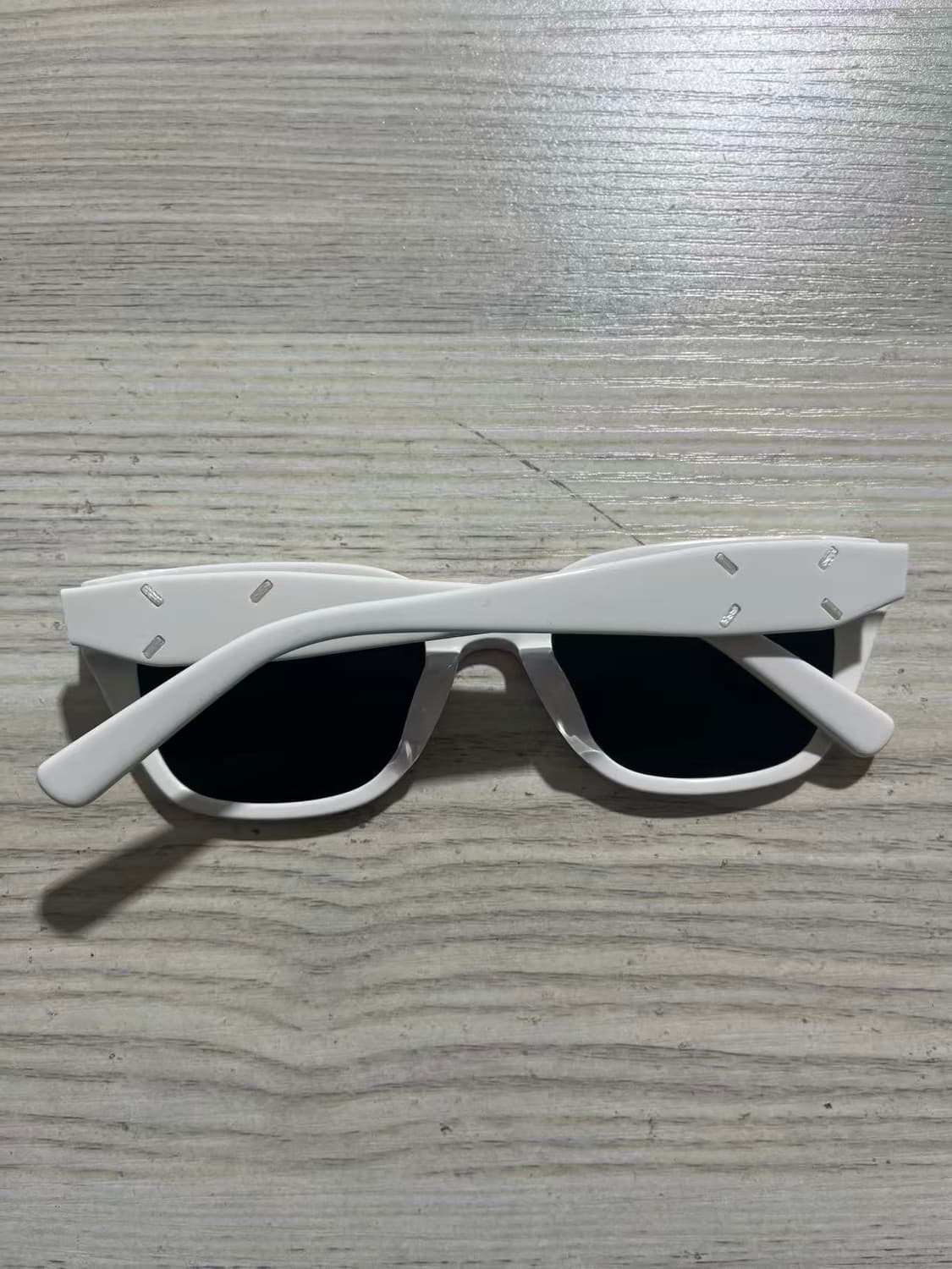 젠틀 몬스터 x 메종 마르지엘라 MM109 화이트 블랙 상품이미지2