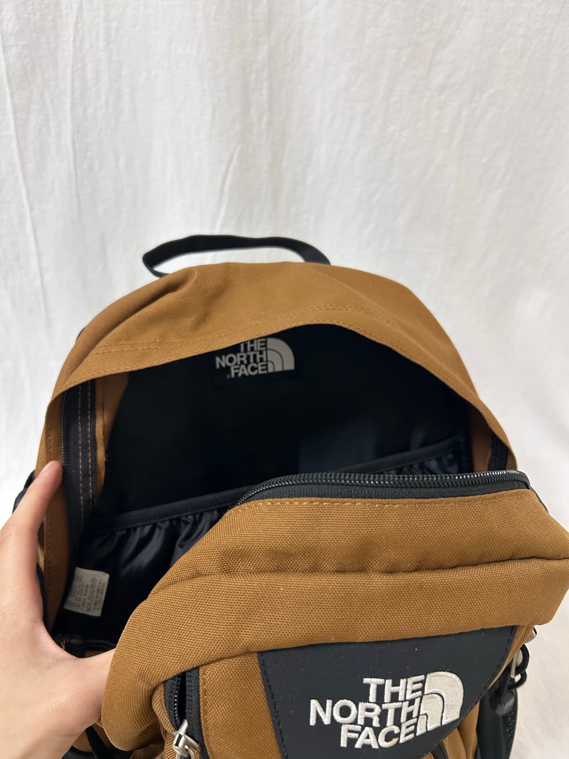 노스페이스 미니샷 백팩 브라운 상품이미지6