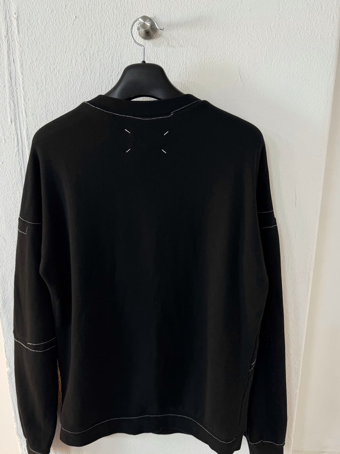 메종 마르지엘라 스티치 맨투맨 스웻셔츠  상품이미지1