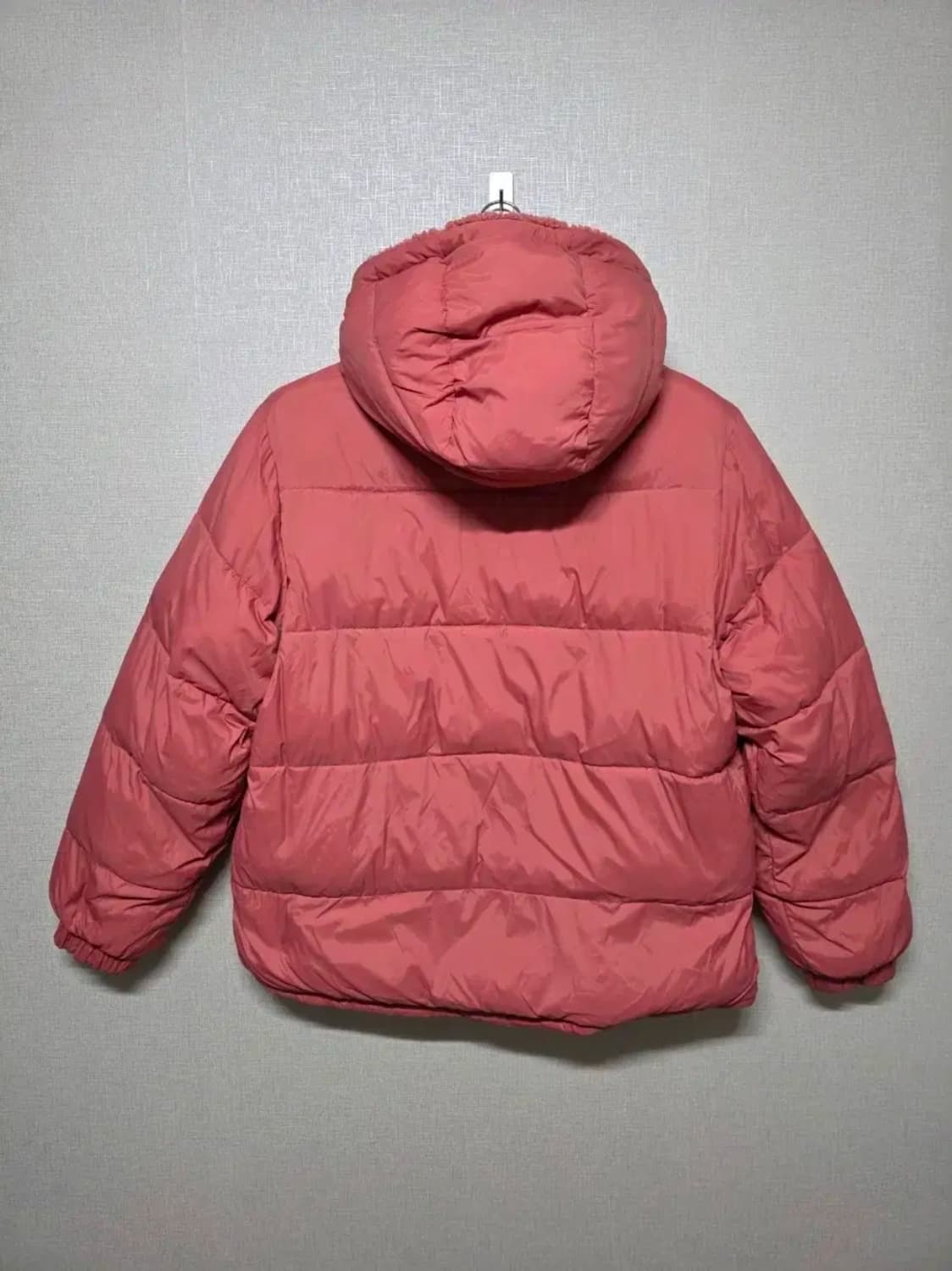 몽벨 핑크색 후드 양면 패딩 점퍼 사이즈 100 여자용 상품이미지3