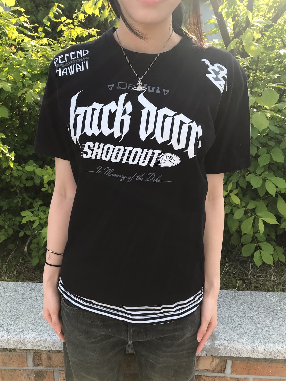 Defend Hawaii Da Hui Graphic Tee 상품이미지3