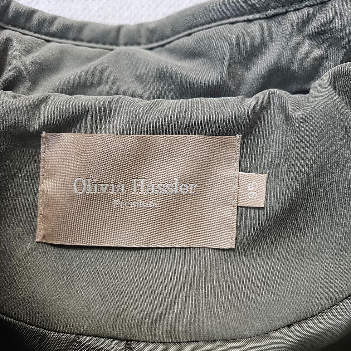 95 올리비아하슬러 여성 퀄팅 폴리 점퍼 0319Y 상품이미지3