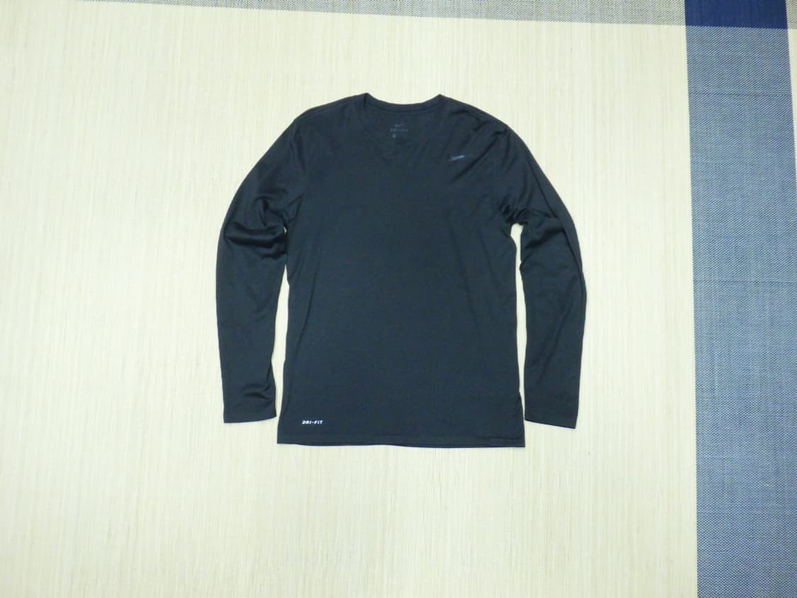 ●(L/100) NIKE 나이키 남성 드라이핏 레전드 L/S● 상품이미지1
