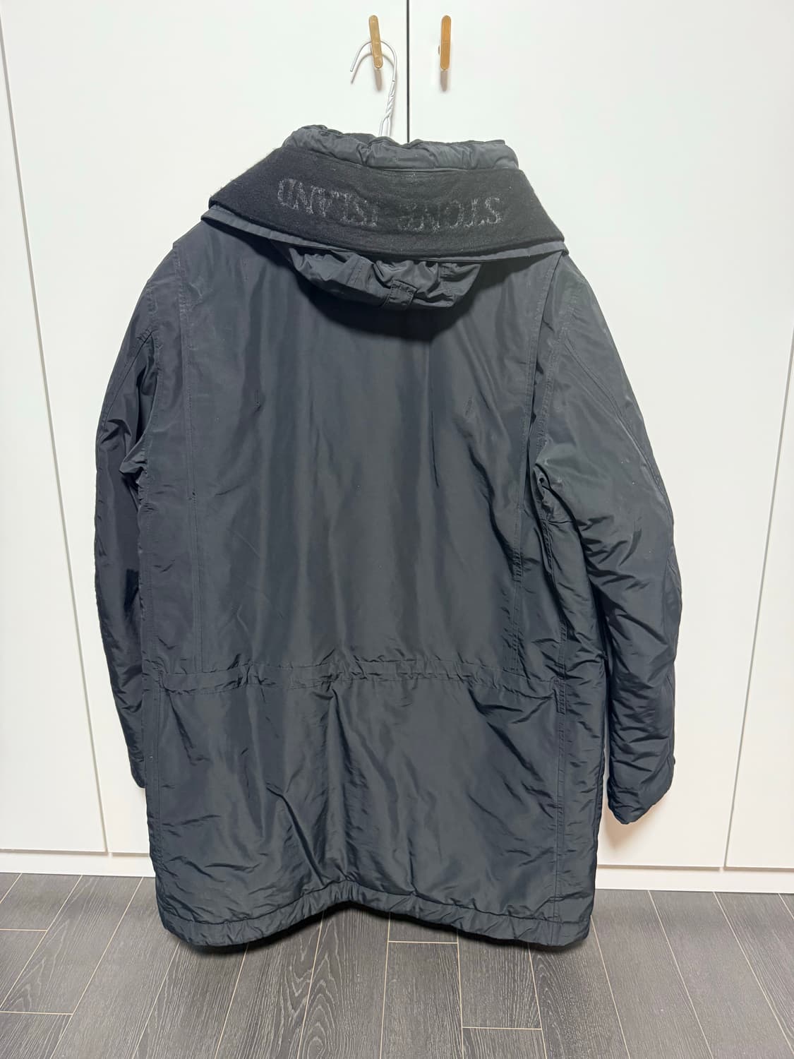 스톤아일랜드 마이크로렙스 패딩 블랙 xl 상품이미지3