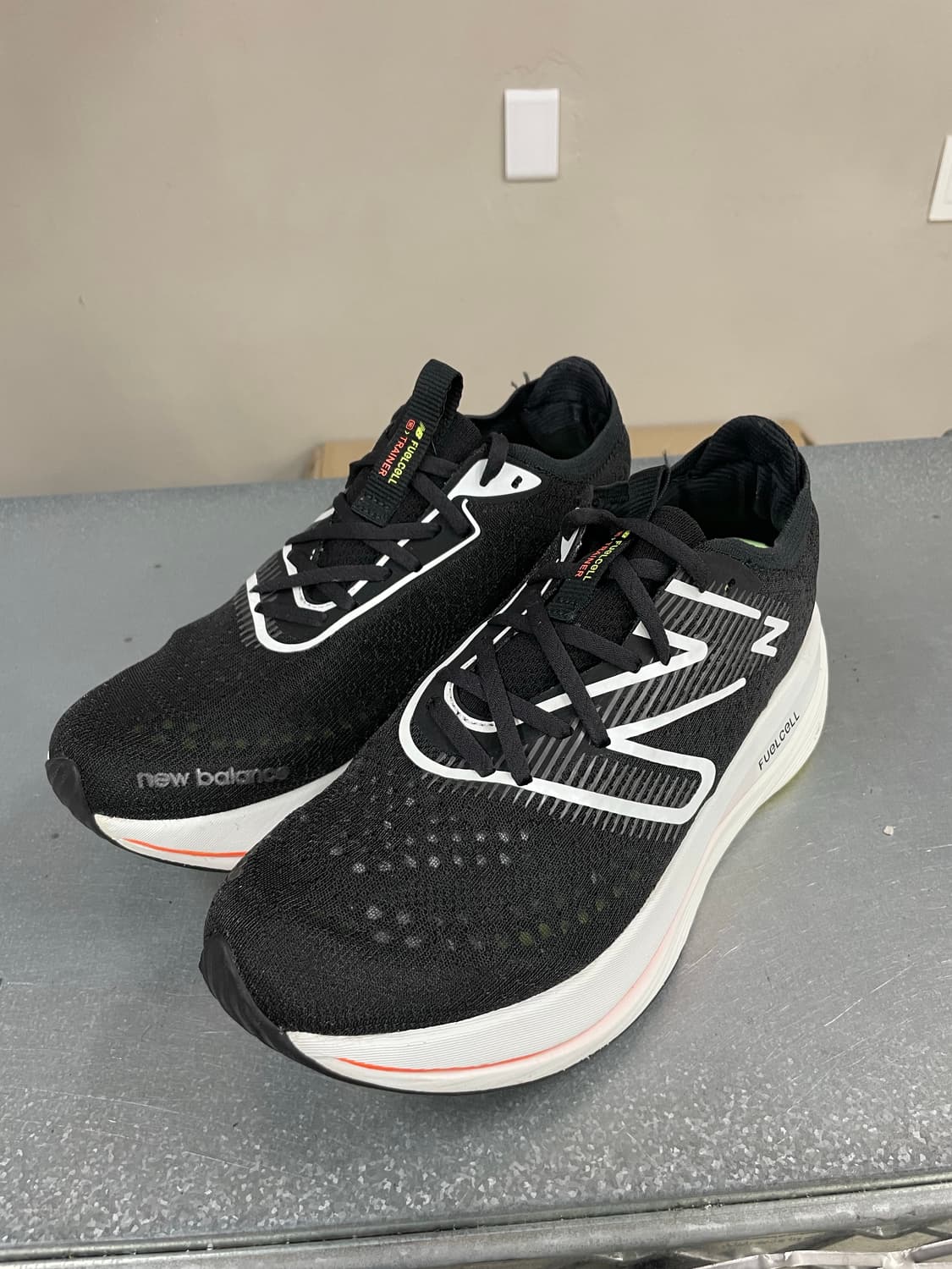 뉴발란스 퓨어셀 슈퍼컴프 트레이너 v2 블랙 270 상품이미지2