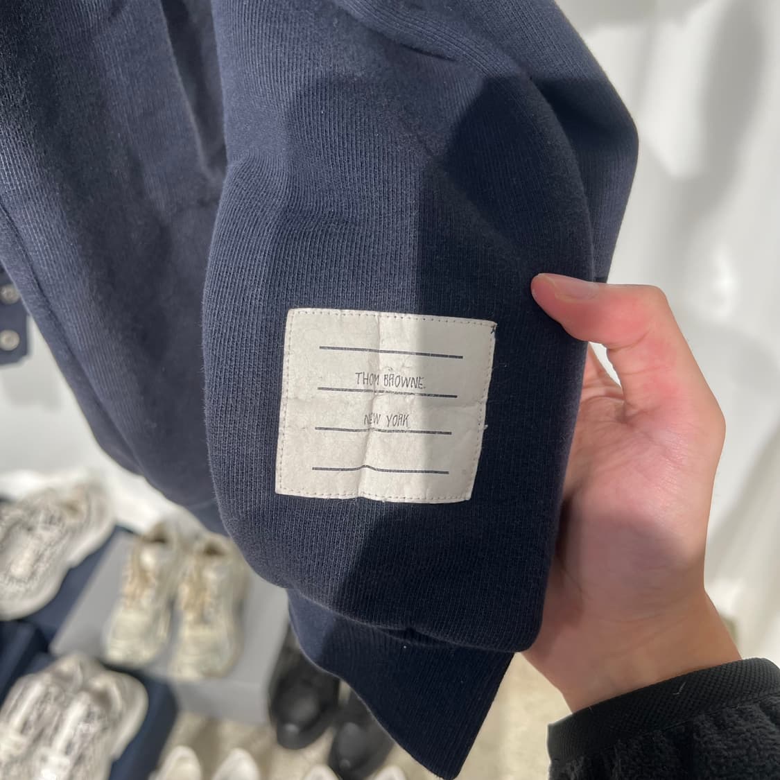 톰브라운 백삼선 트레이닝 셋업 맨투맨 조거팬츠 상품이미지6