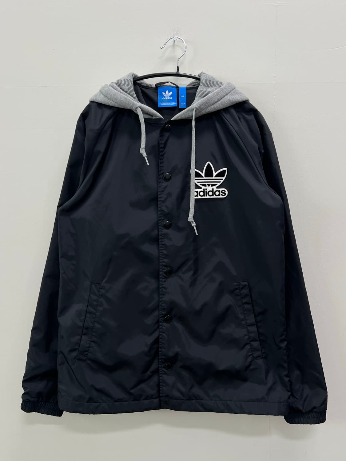 (90) 아디다스 뉴욕 윈드브레이커 후드 코치자켓 블랙 상품이미지2