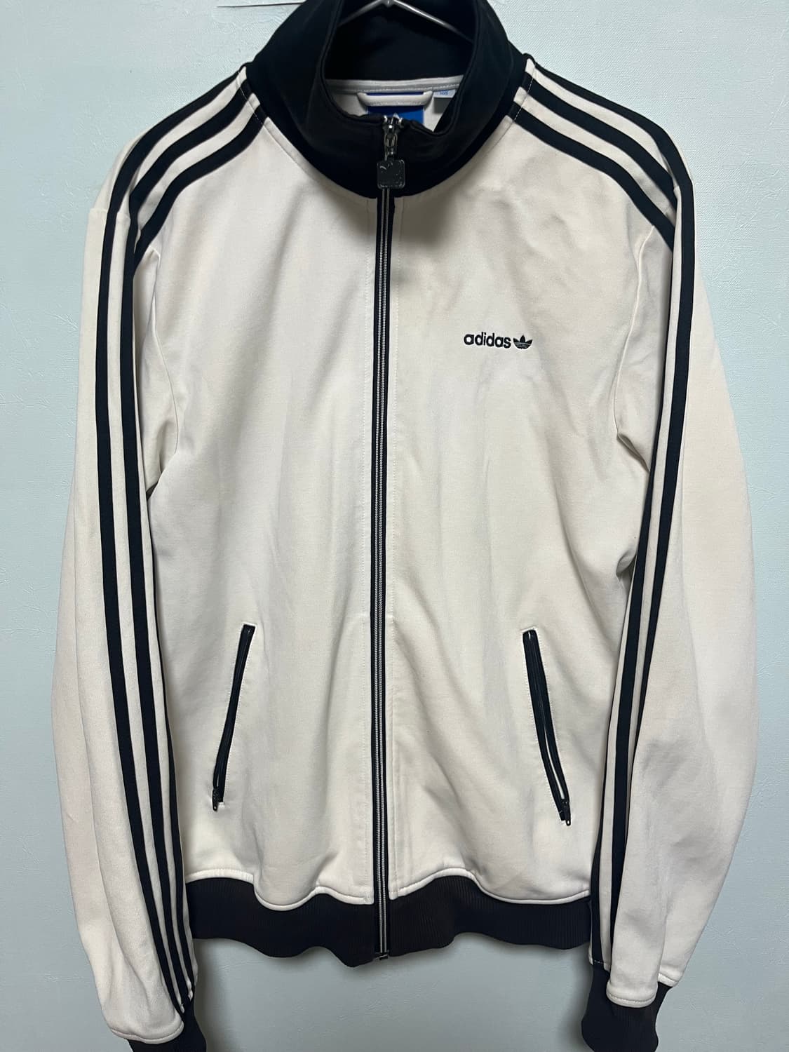 아디다스 베켄바우어 화이트 삼선 트랙탑 상품이미지1