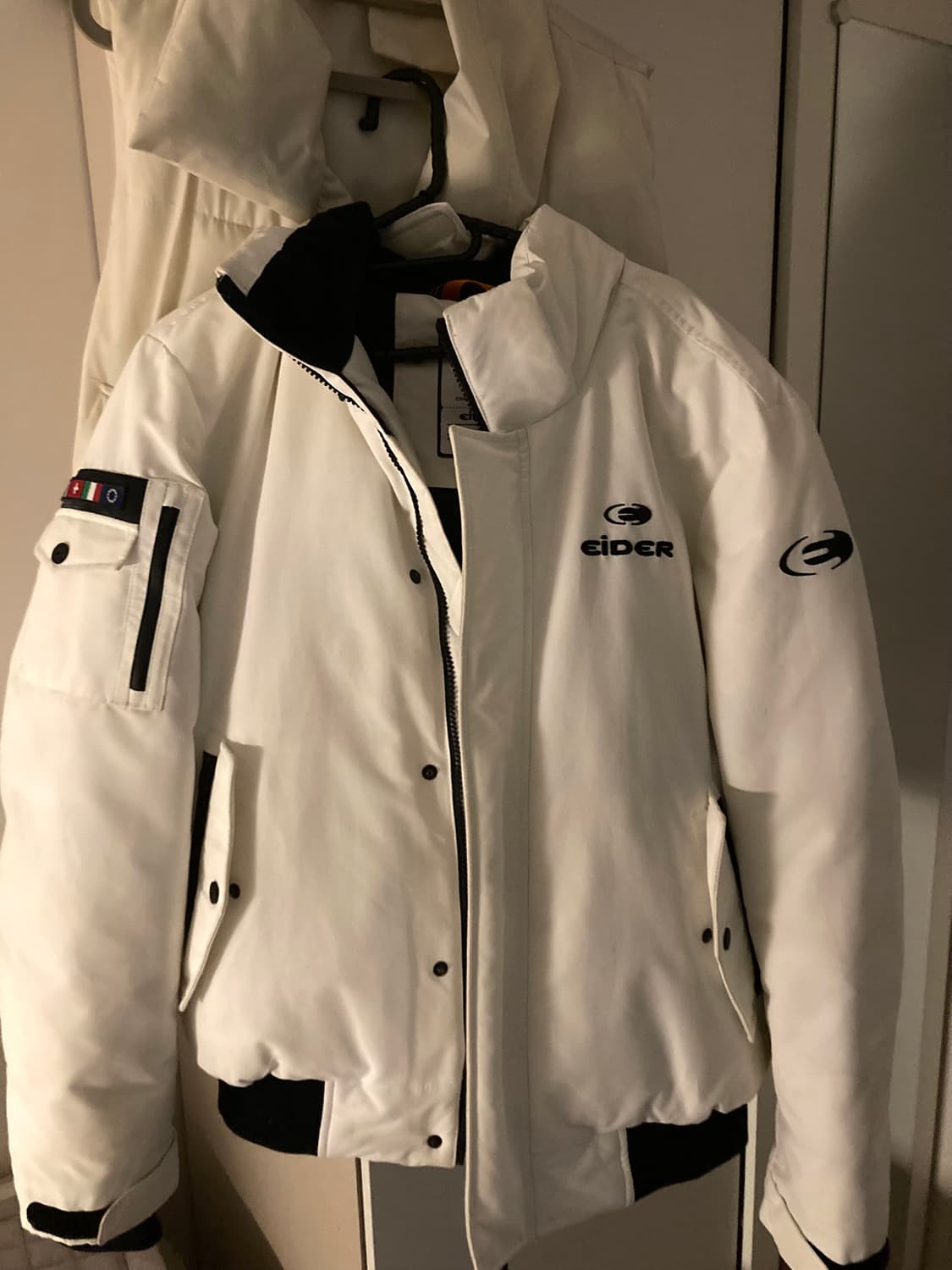 아이더 패딩 화이트 M 남여공용 상품이미지3