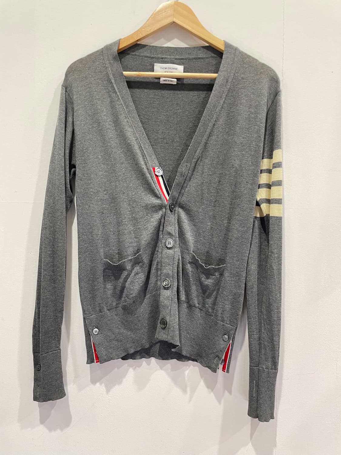 톰브라운 그레이 울 가디건 사이즈 1 정품 상품이미지1