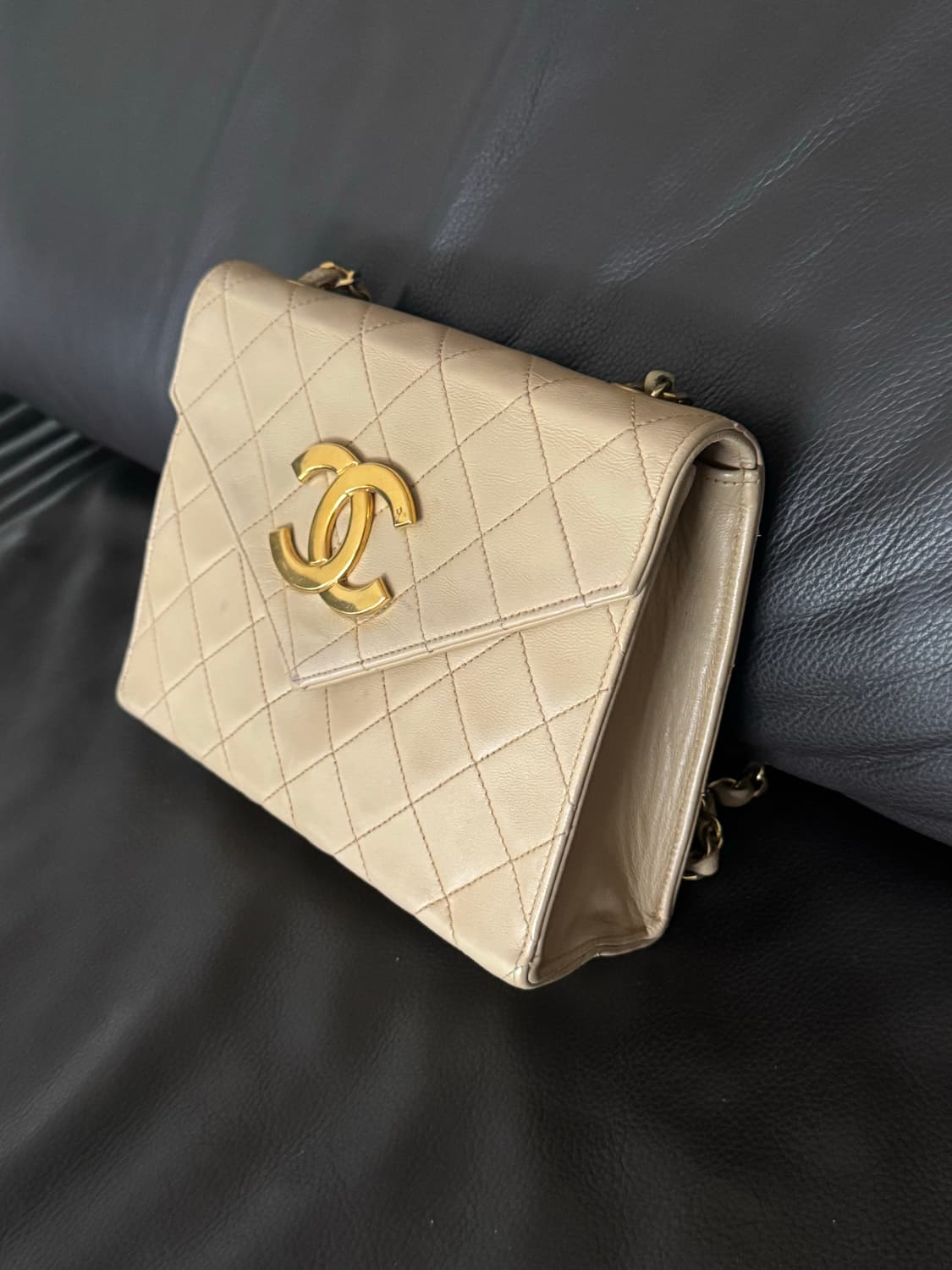 샤넬 빈티지 엔빌로프 숄더 크로스백 베이지 상품이미지1