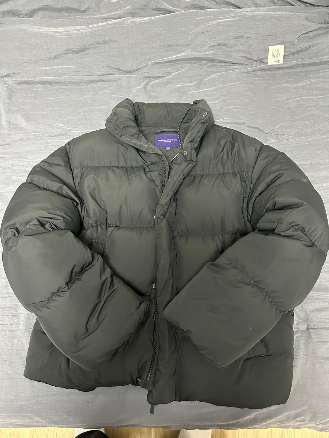 무탠다드 프리미엄 구스 다운 푸퍼 숏 패딩 블랙 상품이미지2