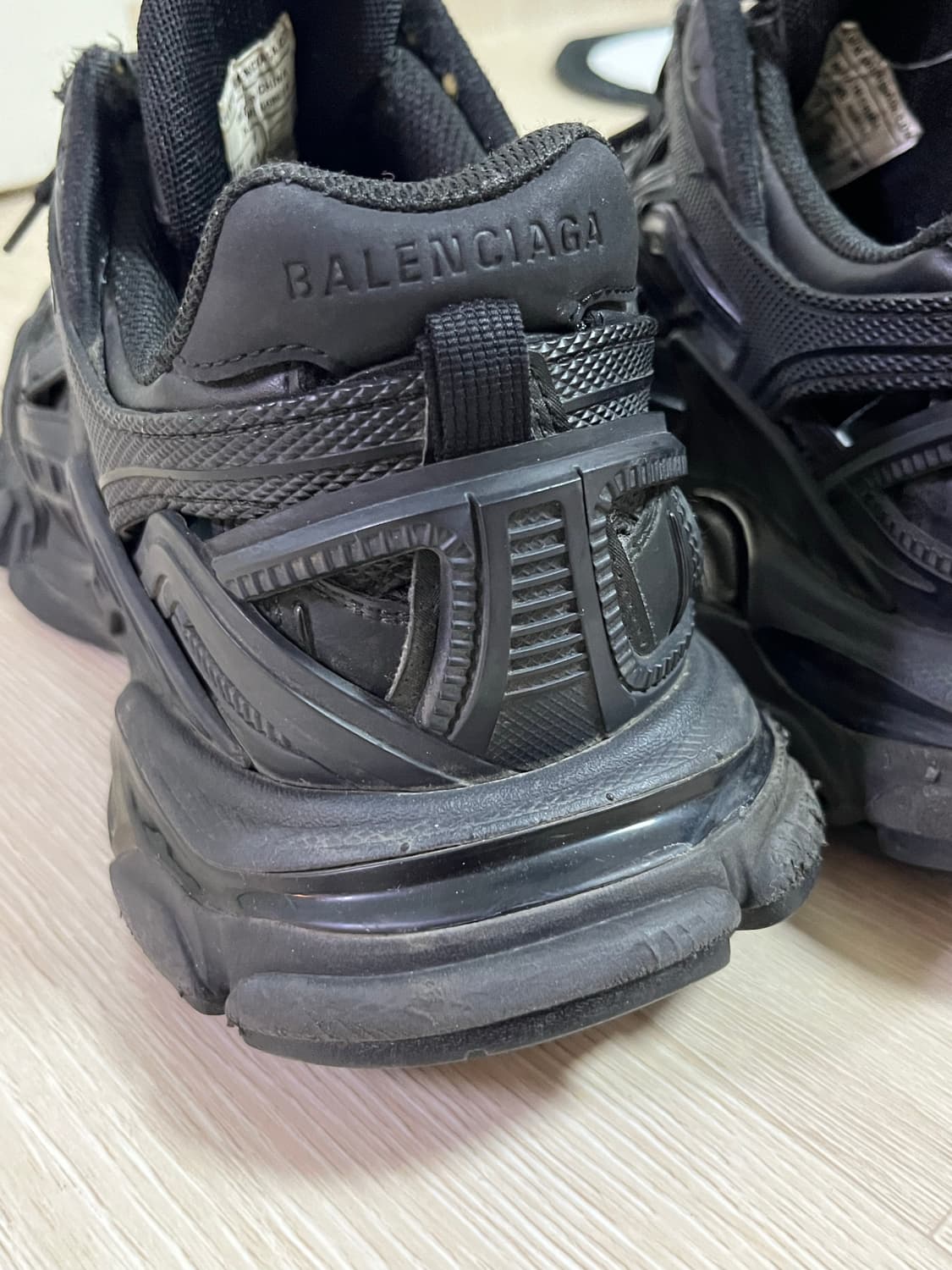 발렌시아가 트랙2 블랙 상품이미지3