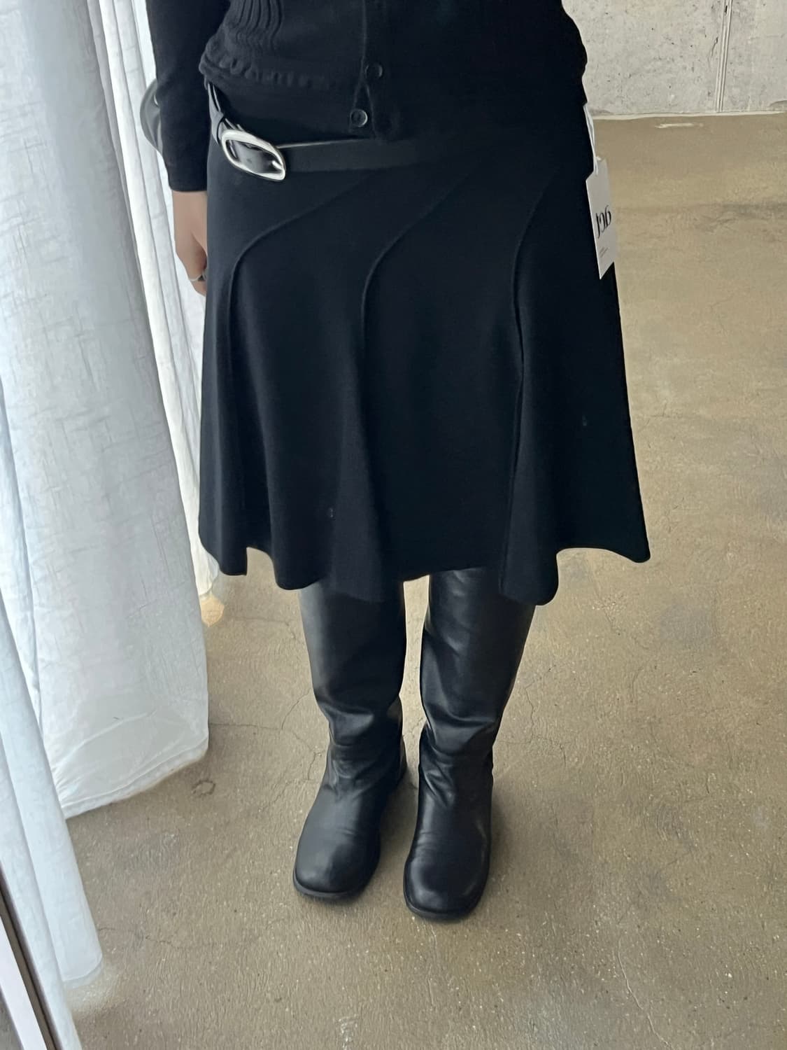 Cara 웨이브 절개 플레어 스커트 상품이미지4