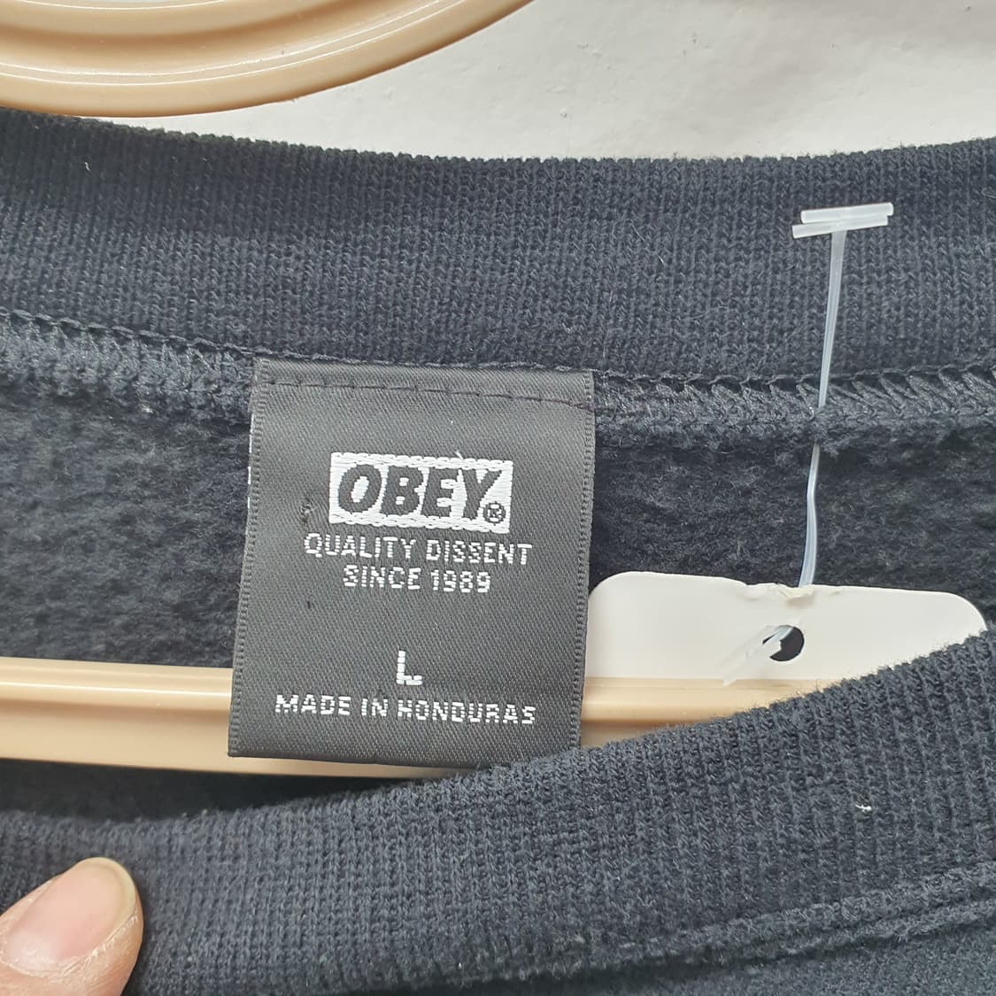 오베이 그래픽 스웻셔츠 상품이미지3