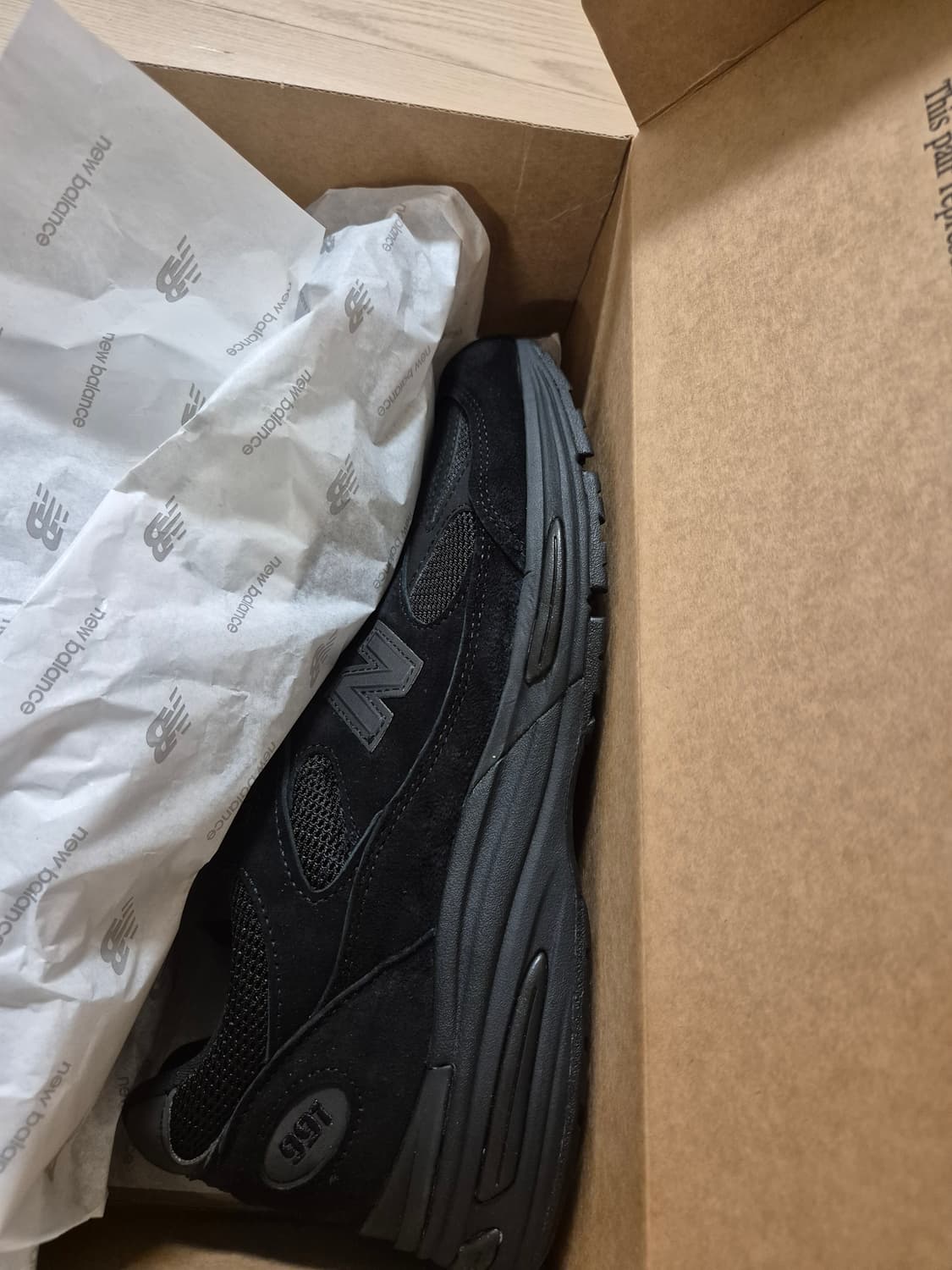 뉴발 991v2 코어블랙 트리플블랙 상품이미지1