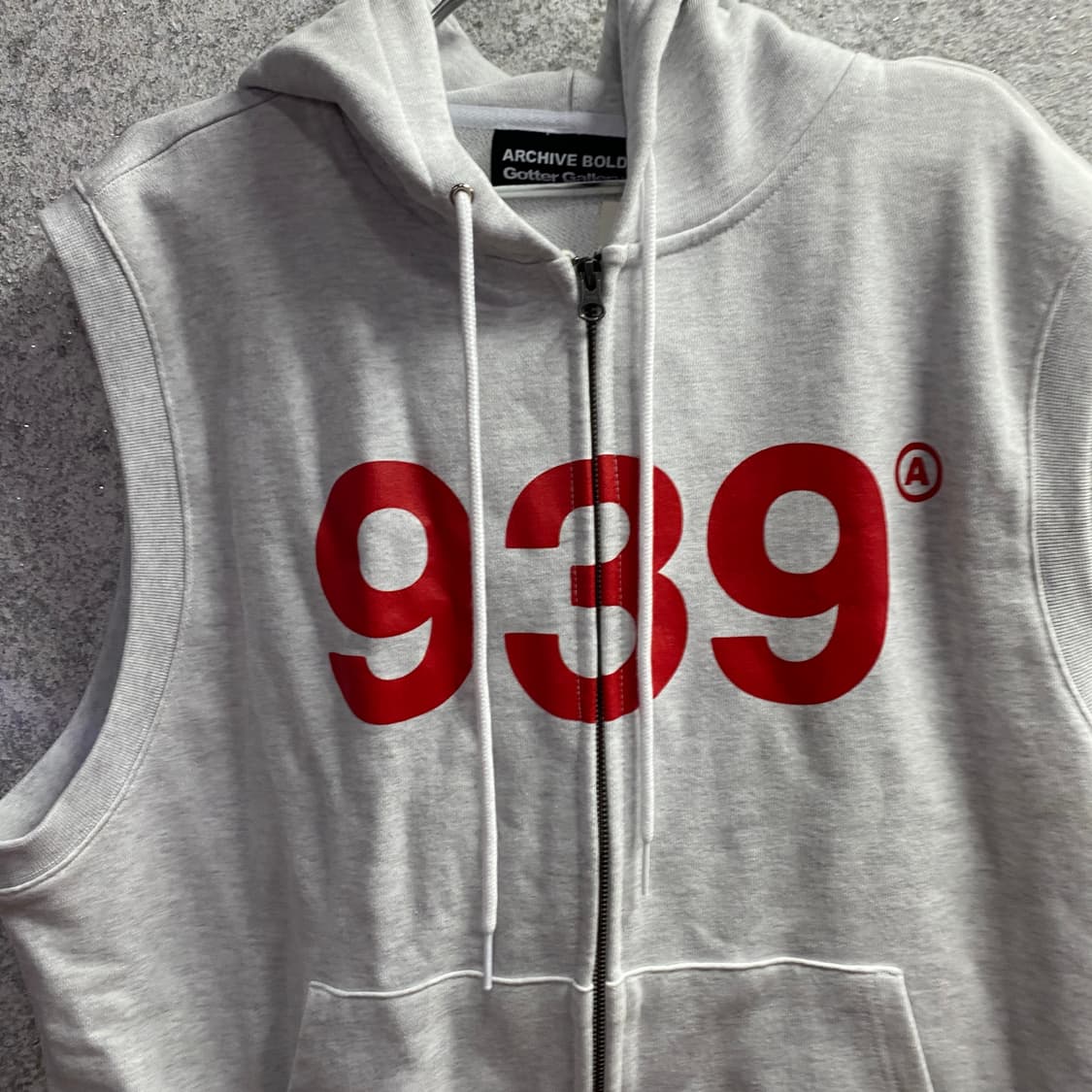 아카이브볼드X가터갤러리 939 라이트그레이 후드집업 베스트 B4212 상품이미지3