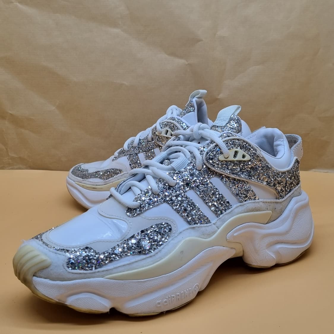 아디다스 매그머러머 운동화250  상품이미지1